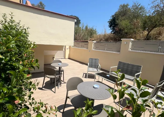 Panzió Residenza Gurnea - Free Private Parking