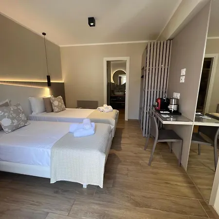 Bed & Breakfast Residenza Gurnea - Free Private Parking Tropea