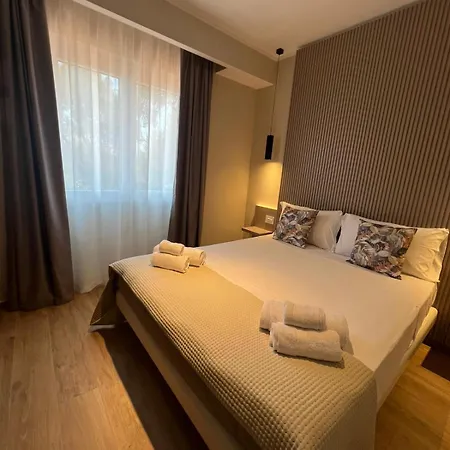 Residenza Gurnea - Free Private Parking Frühstückspension 4*