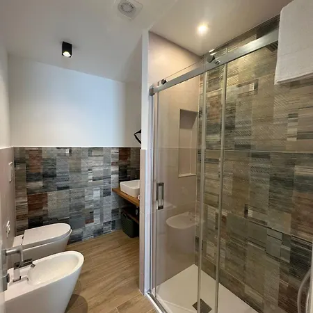 Frühstückspension Residenza Gurnea - Free Private Parking Tropea